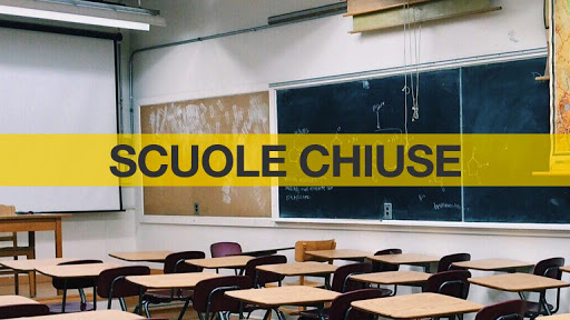 titolo immagine Immagine di - avviso importante- scuole chiuse fino al 29 febbraio